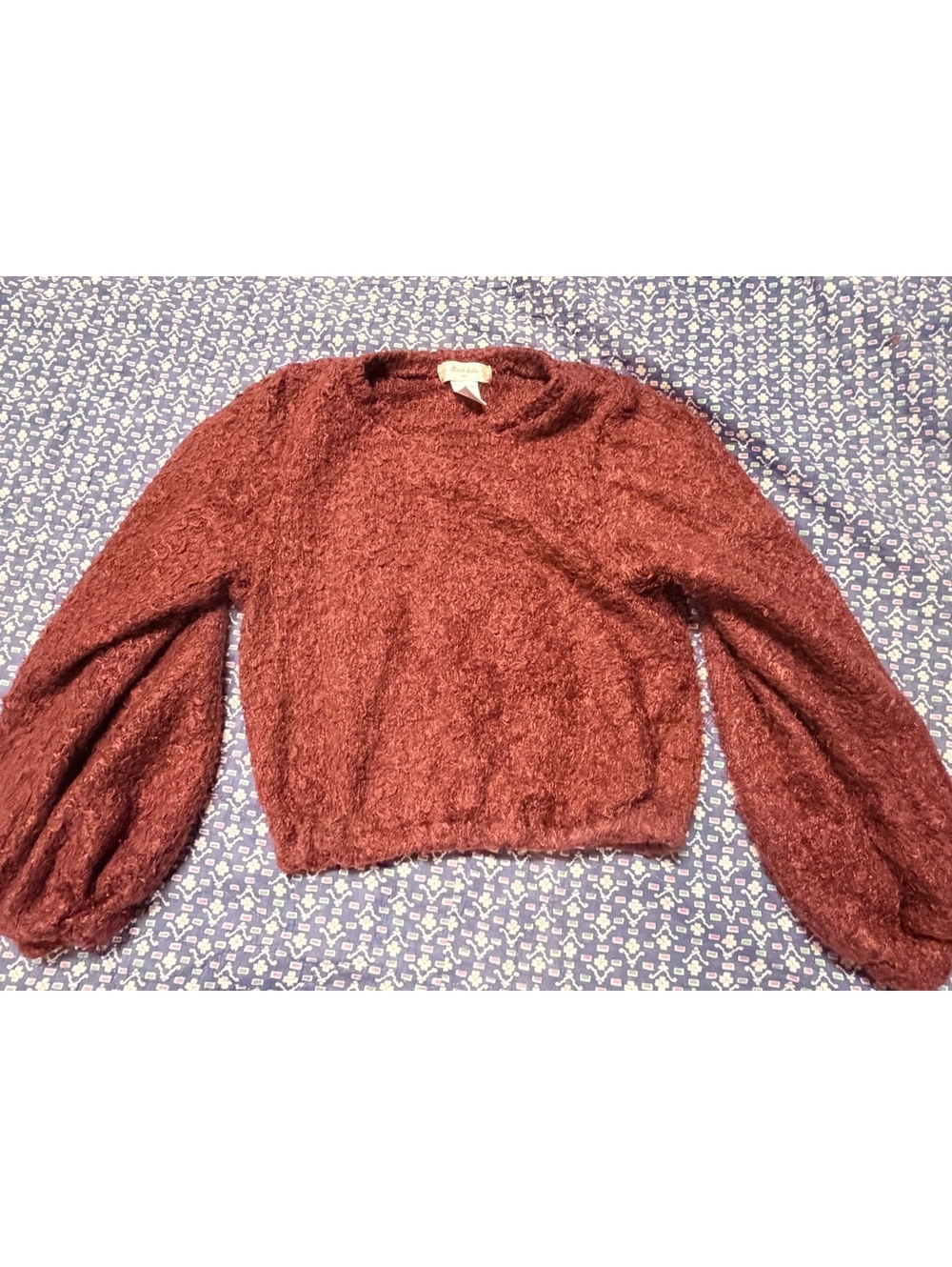Altar'd State Fuzzy Burgundy Balloon Sleeve Cropped Sweater Size XS
